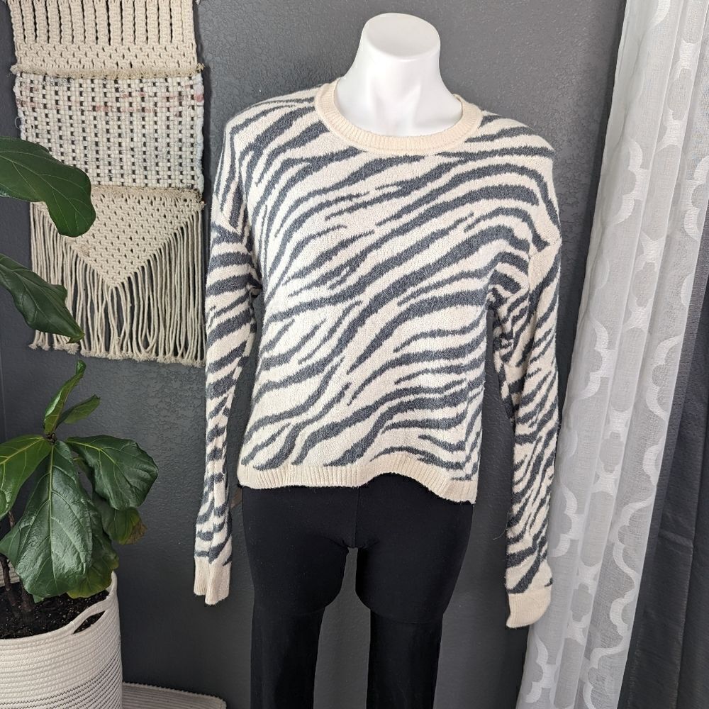 Sincerely Jules Cozy Zebra Print Crewneck Sweater - Size Small